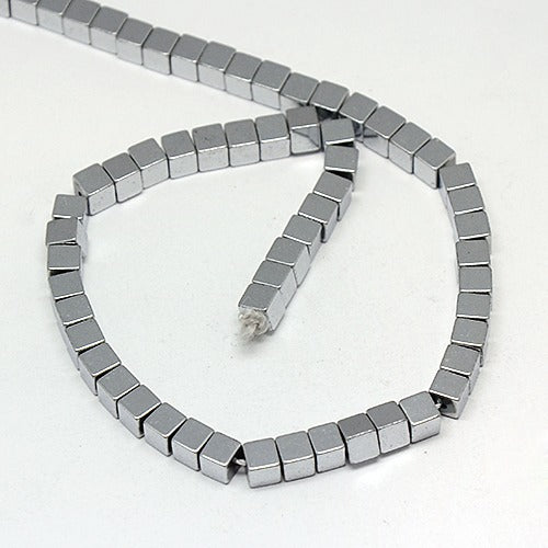 Αιματίτης κύβος 4mm