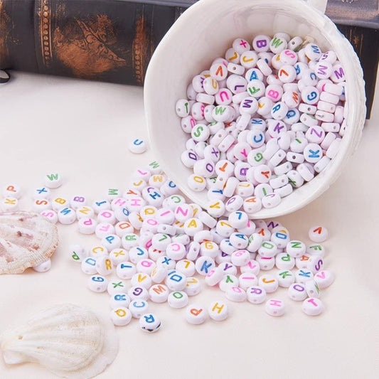 Χάντρα πολύχρωμο γράμμα 6mm -LET01