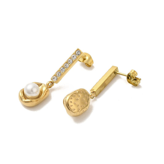 Σκουλαρίκια ατσάλινα με ζιργκόν και πέρλα 31mm