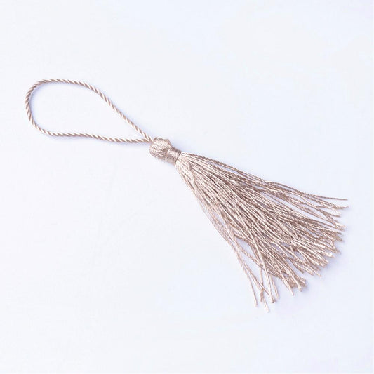 Μπεζ φούντα 80mm με κορδονάκι