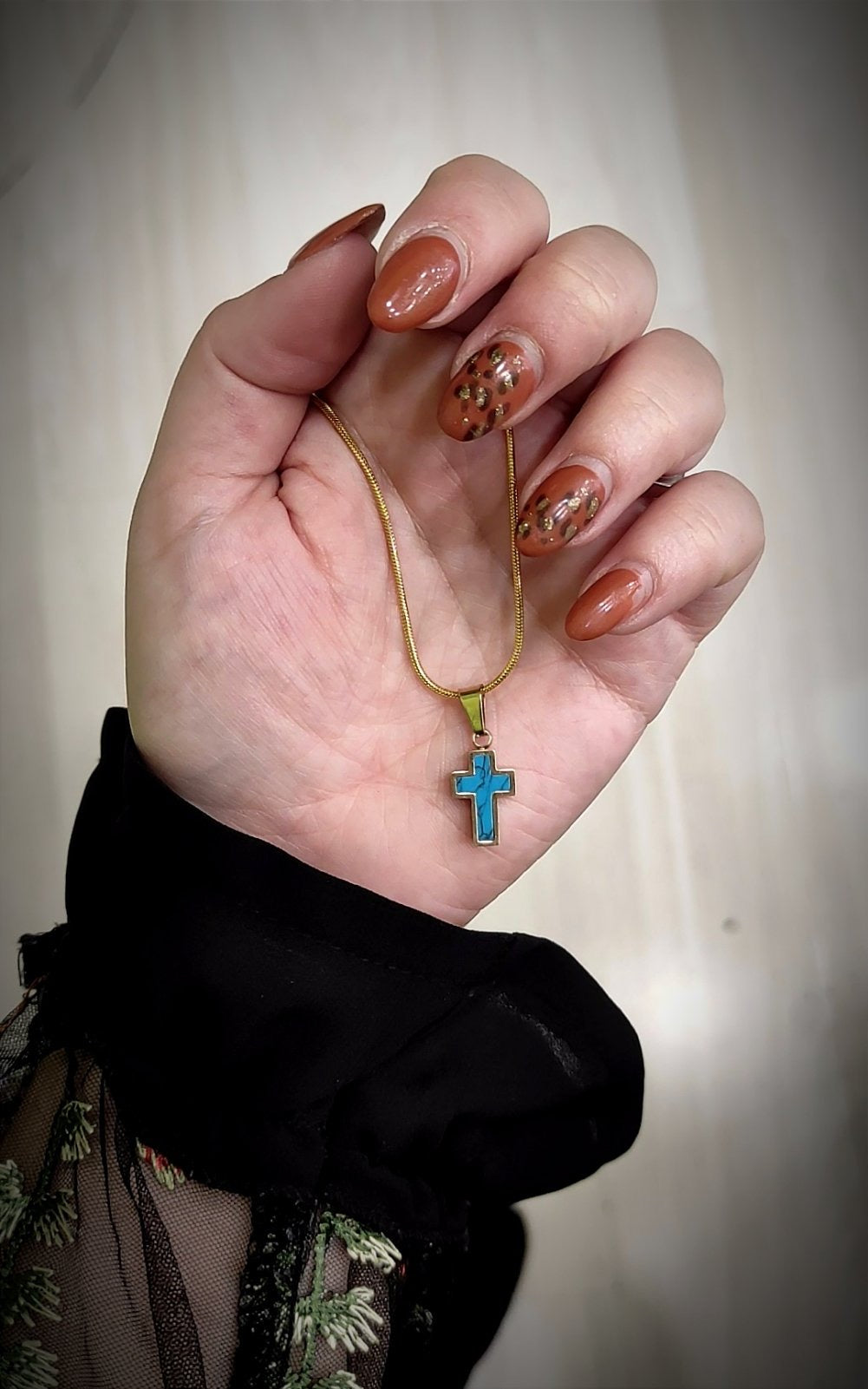 Ατσάλινο σταυρουδάκι