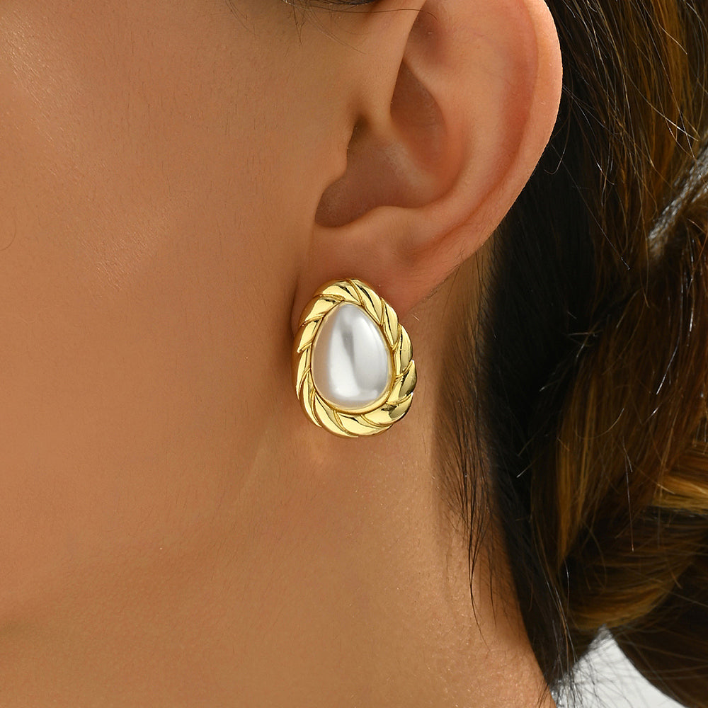 Καρφωτά ατσάλινα σκουλαρίκια σταγόνα με πέρλα